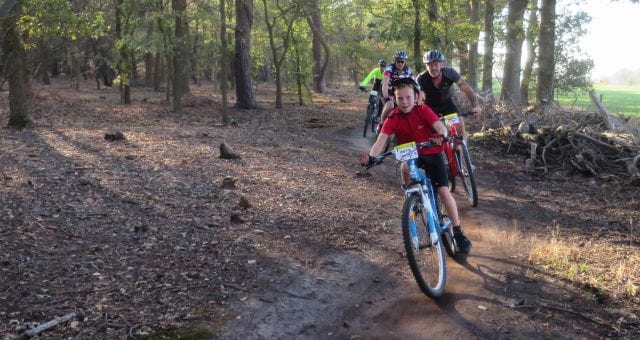Lageveldtoer trakteert op vernieuwde routes